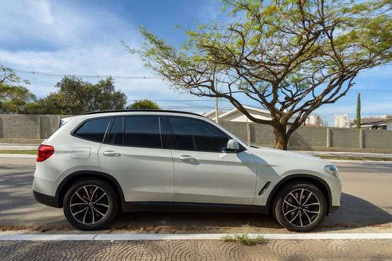 BMW X3 2.0 16V HÍBRIDO X LINE XDRIVE30E STEPTRONIC